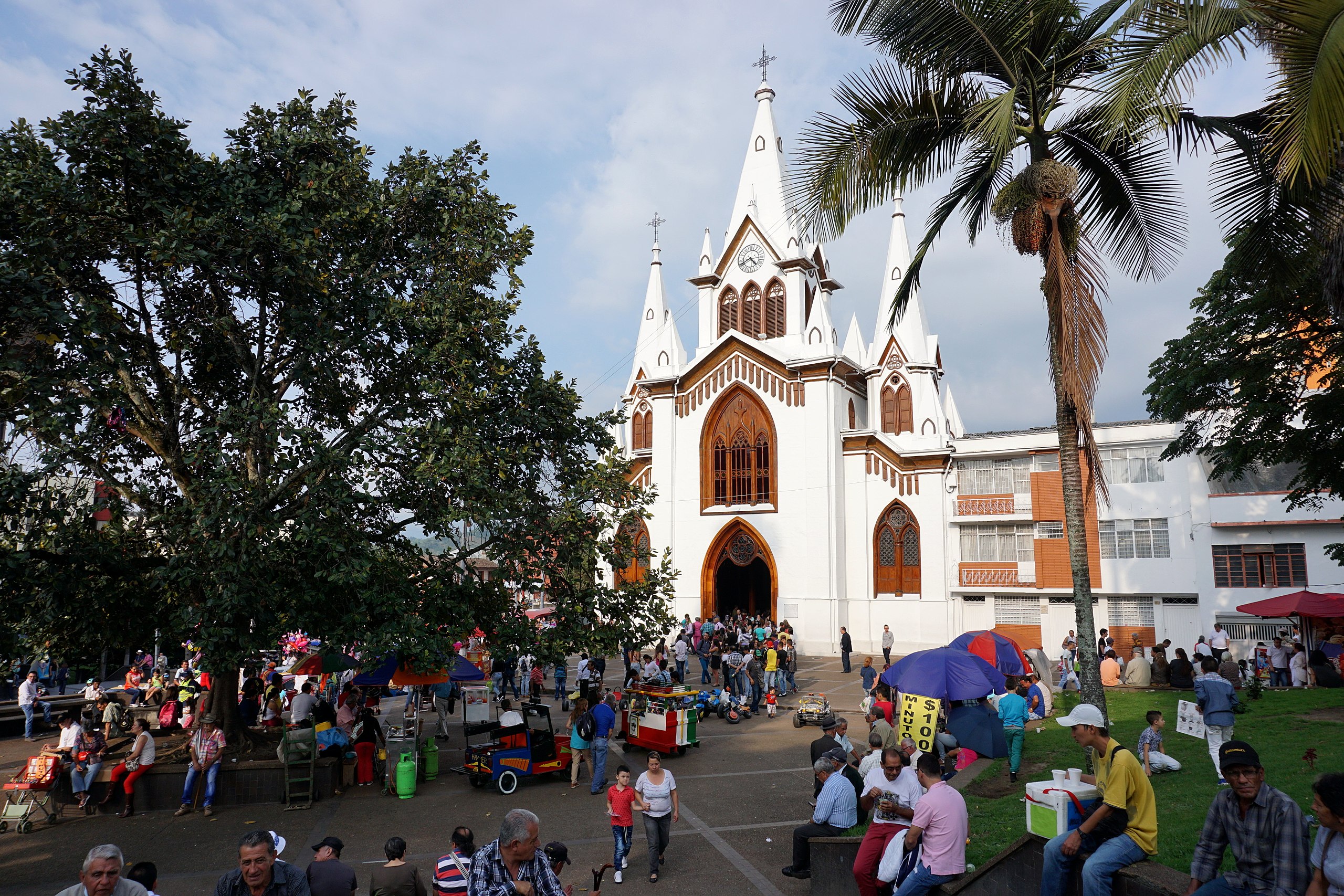 Image of the Basílica Menor Inmaculada Concepción, Manizales
